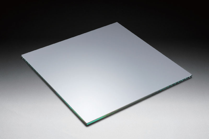 Duże aluminiowe lustra